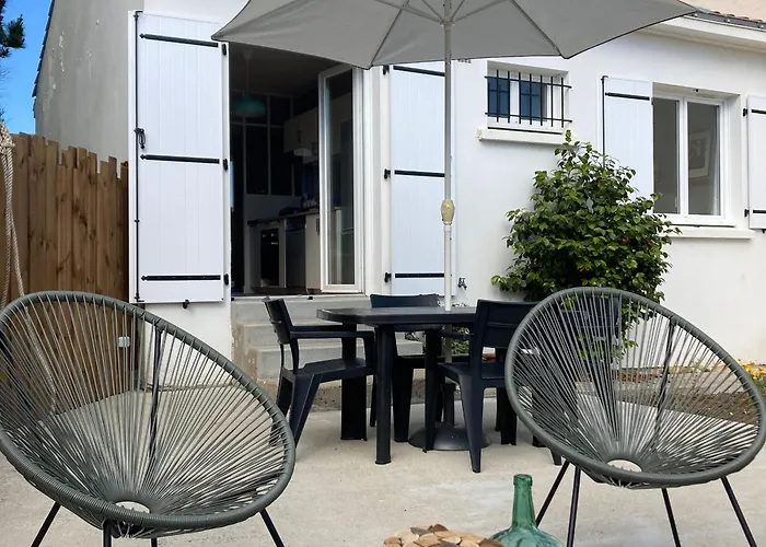 Maison Renovee Pres De La A - Fr-1-22-384